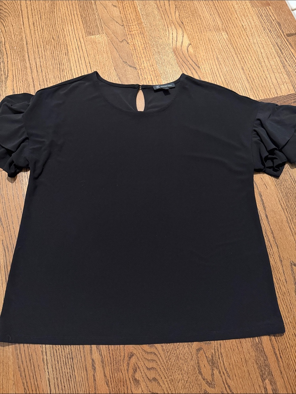 I.N.C international concepts Women's Black Ruffle Sleeve blouse Top sz large